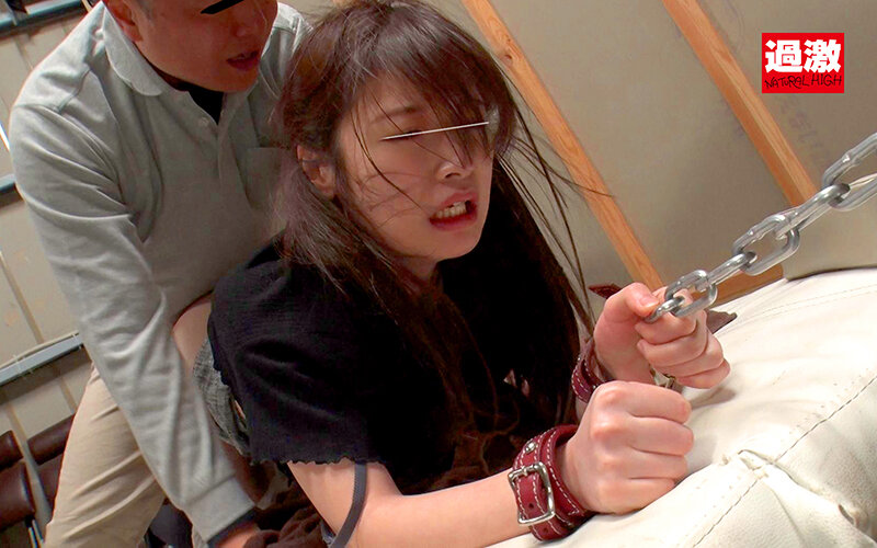 拘束スローピストンレ●プ4 ゆっくり生チ○ポを挿し込み中出しまでの反応を楽しむ鬼畜オヤジに犯●れた女 色白女子大生のサンプル画像5